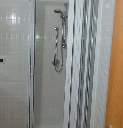 L'ancora 빌라피아나